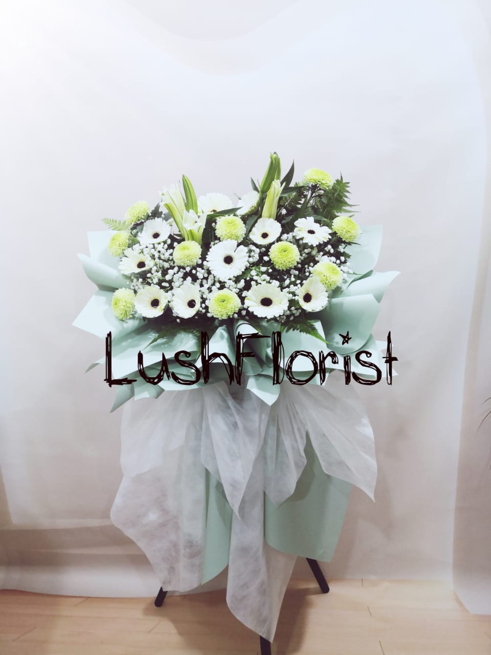 2078 Condolences Flower 2078 - Image 1
